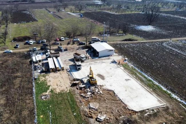 Bursa İnegöl'de tarım arazisinde kaçak yapı avı!