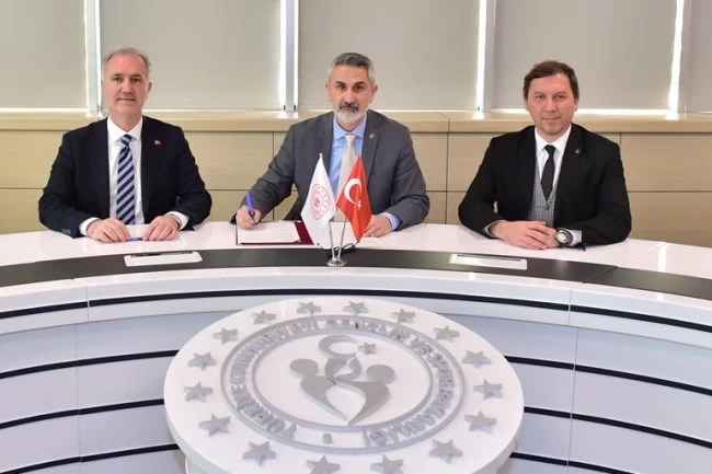 Bursa İnegöl'de yeni havuz için imzalar atıldı