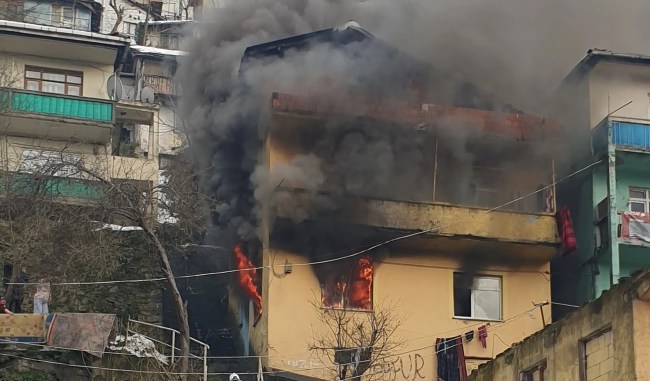 Kdz.Ereğli'de ev yangını