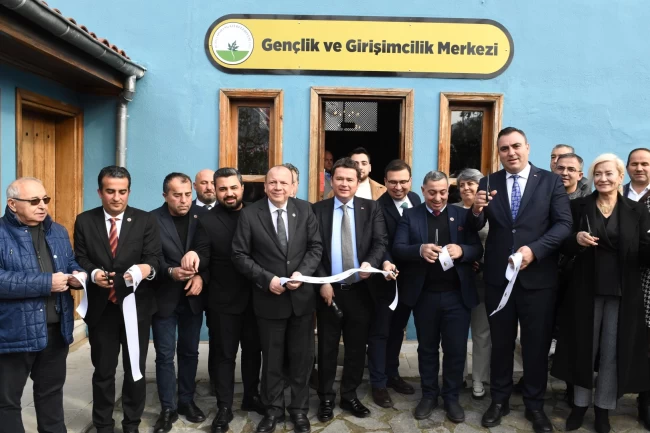 Bursa Osmangazi'den genç girişimcilere hediye
