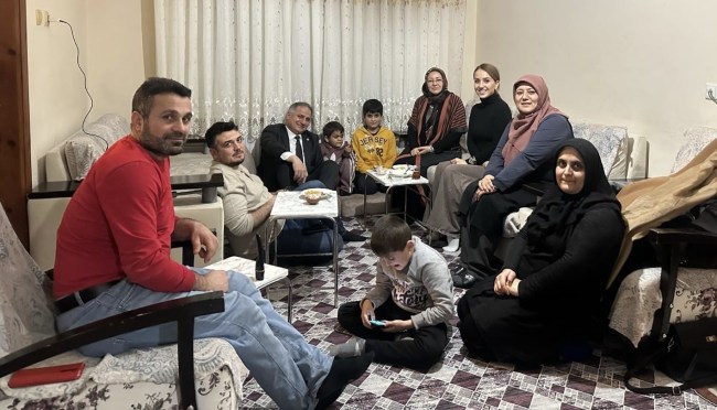 Milletvekili Bozkurt, ilk iftarını Uzunçayır’da açtı