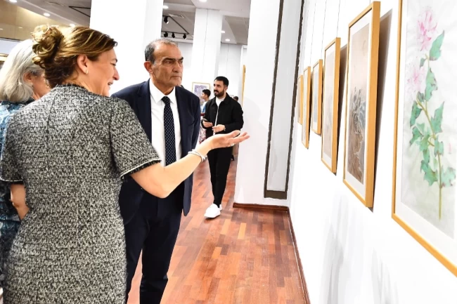 İzmir'de Japon Sakura Esintisi başladı