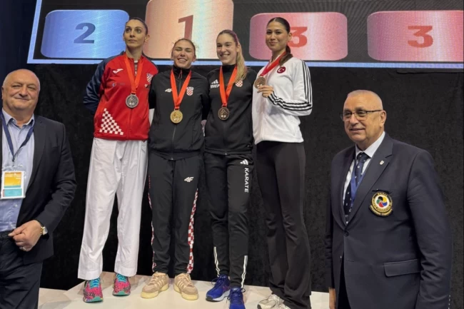 Zümra Rezzan Balkan Şampiyonası'nda podyuma çıktı!