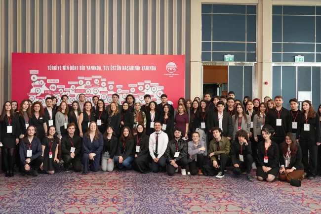 183 başarılı genç daha TEV'e dahil oldu