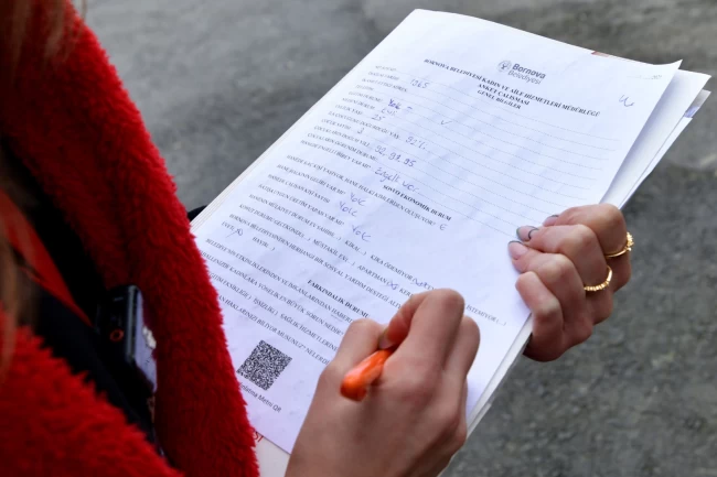 İzmir Bornova'da kadınların yaşam koşullarına yakın mercek