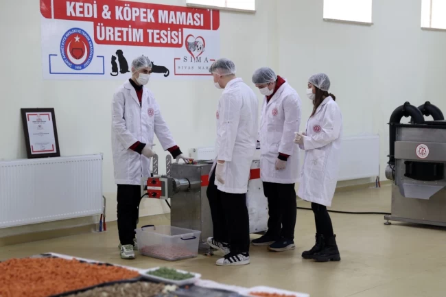 Sivas'ta lise öğrencileri tesisi kurdu... Taleplere yetişemiyor!