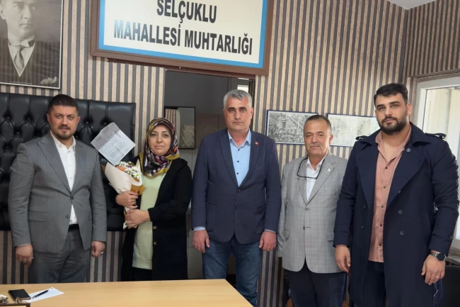 MHP Onikişubat'tan ilçenin kadın muhtarlarına ziyaret