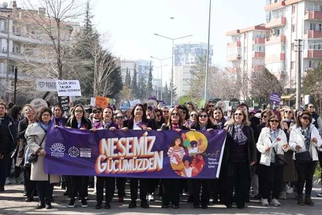 Bursa Nilüferli kadınlar, 8 Mart'ta adalet ve eşitlik için yürüdü