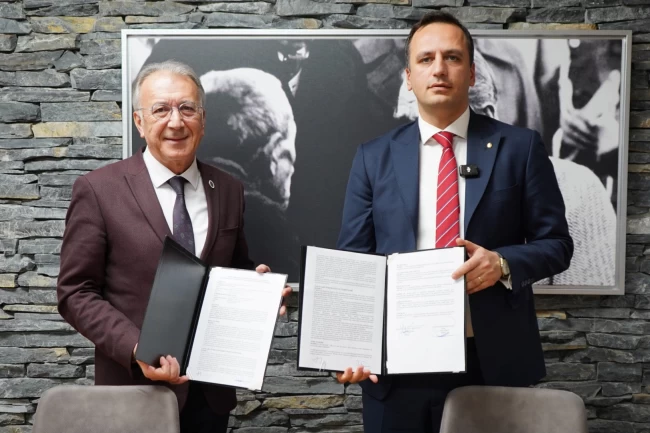 İzmir Bornova'da dezavantajlı gruplar adalete erişimi kolaylaşıyor