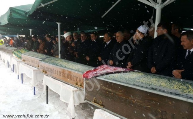 8'İ ESENLER'E, 2'Sİ YUNUSLU KÖYÜNE DEFNEDİLDİ..