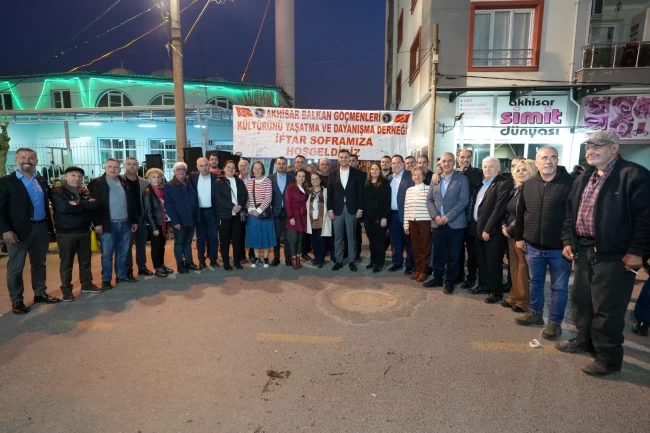Manisa'da Başkan Zeyrek Balkan Göçmenleri ile buluştu