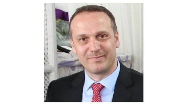 Gazeteci Osman Sav adaylığını açıklıyor