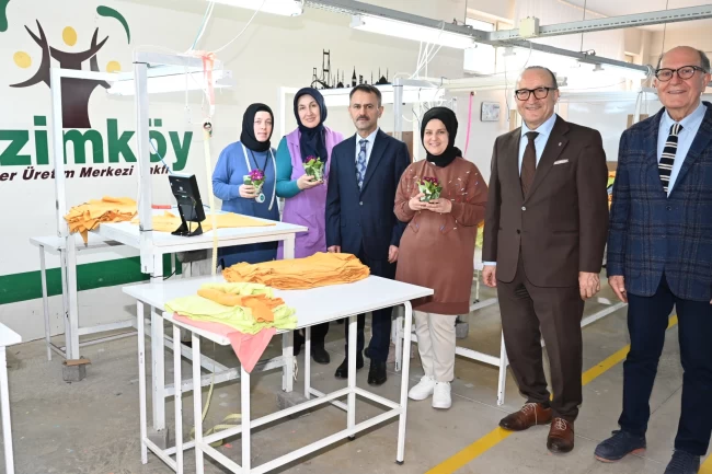 Bizimköy Engelliler Üretim Merkezi'nde özel kutlama