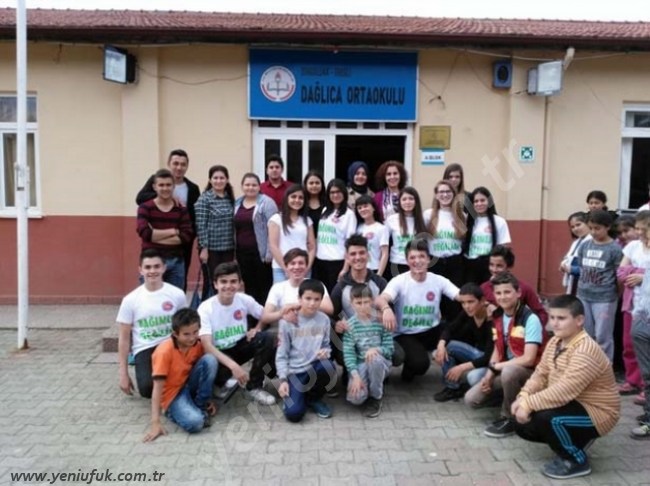 UMMTAL GENÇLERİ HEM EĞİTİYOR HEM EĞLENDİRİYOR…