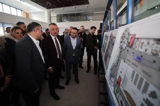 Kocaeli Büyükşehir'den Derince'deki yatırımlara yakın takip