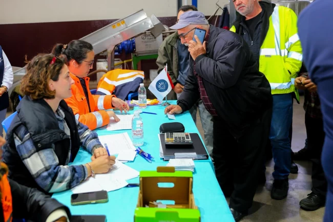 İzmir Karabağlar Belediyesi'nden üreticiye destek