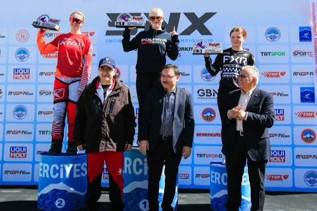 Erciyes, Dünya Kar Motosikleti Şampiyonası'na ev sahipliği yaptı