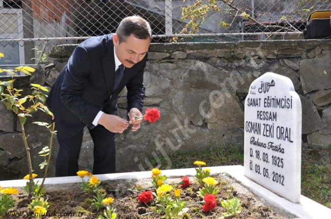 OSMAN ZEKİ ORAL ANILDI..