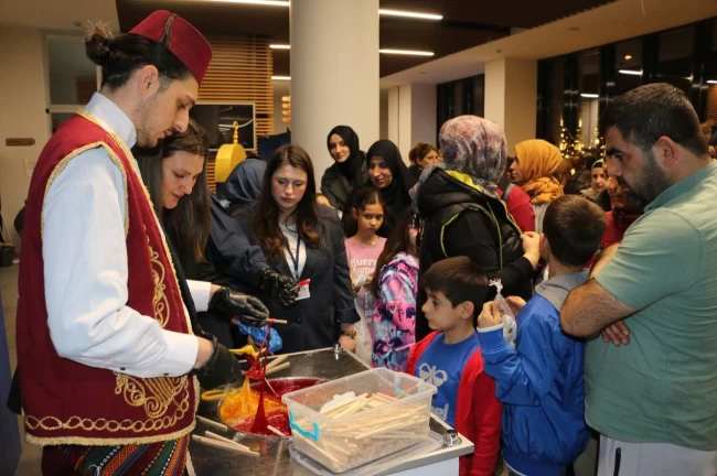 Sakarya SGM'de çocuklara renkli eğlence