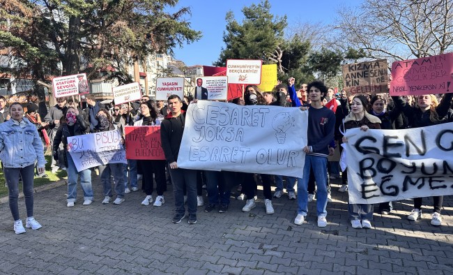 Kdz.Ereğli’de hükümet protestosu