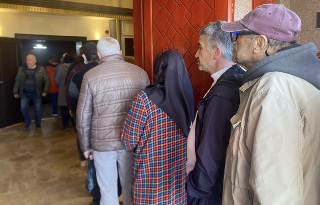 Zonguldak’ta İmamoğlu kuyruğu