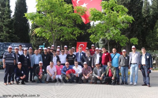 MADEN İŞÇİSİ, SOMA ŞEHİTLERİNİ UNUTMADI