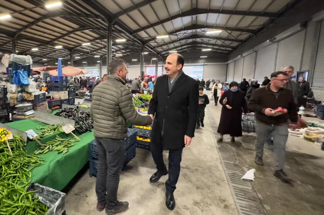 Konya'da Büyük Sinan Semt Pazarı'na Başkan Altay'dan ziyaret