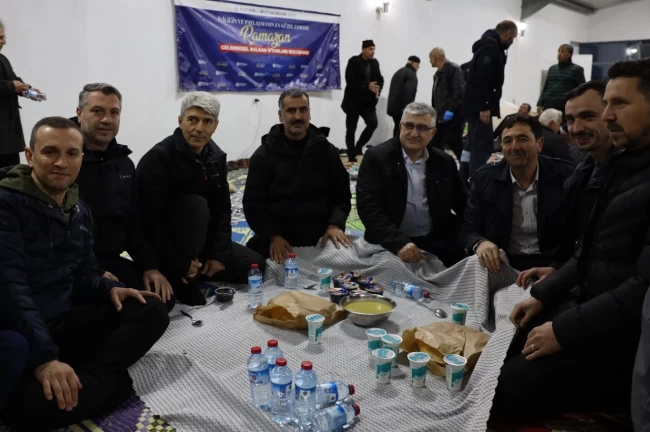 Kocaeli Büyükşehir'le iftar bereketi Balkanlar'da yaşanmaya devam ediyor