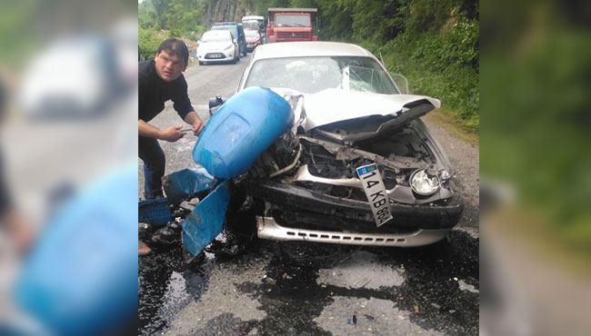 ALAPLI’DA TRAFİK KAZASI: 2 YARALI