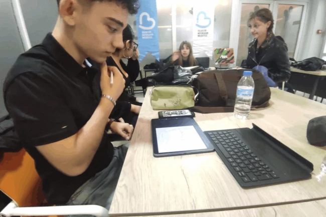 Balıkesir Büyükşehir'den gençlere özel eskiz buluşması