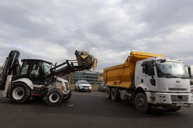 Kocaeli Çayırova Belediyesi'nden e-moloz uygulaması