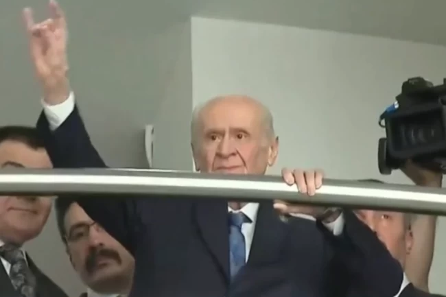 Devlet Bahçeli iki ay sonra MHP Genel Merkezi'nde