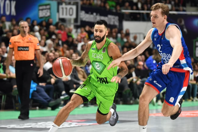 TOFAŞ ligde Anadolu Efes'e konuk oluyor