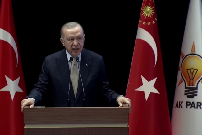 Cumhurbaşkanı Erdoğan'dan bölgesel ve küresel net tavır: Siyasette şiddet ve hakarete yer yok!