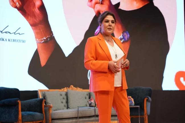 Sosyal Etki Zirvesi 2025'e geri sayım başladı