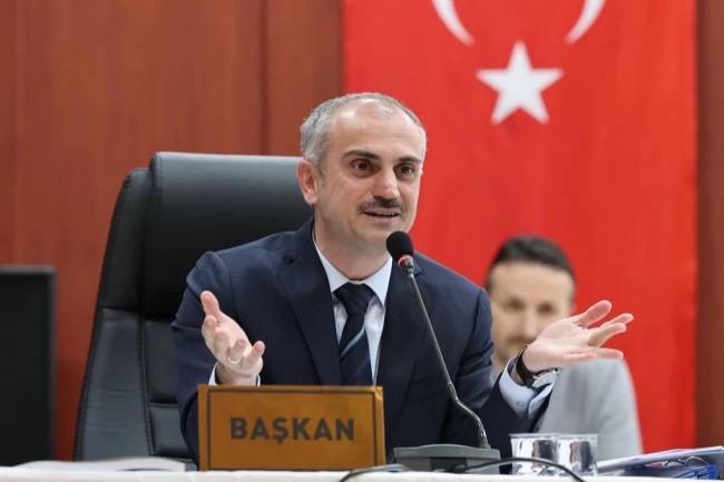 Kocaeli Çayırova'da faaliyetlere oy çokluğu kabul