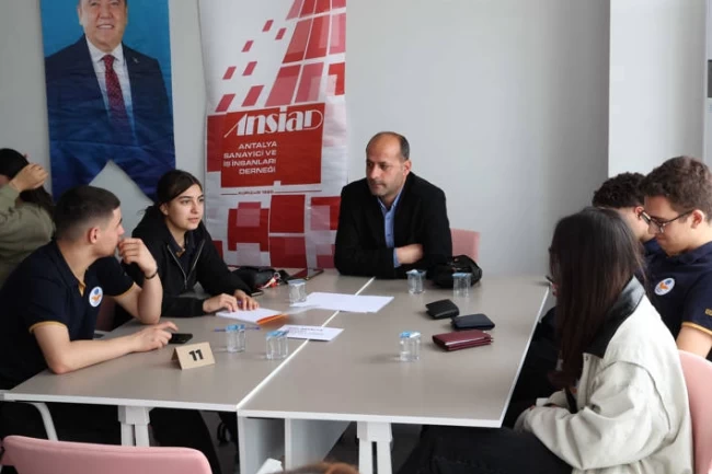 Antalya'da gençlere Cittaslow Fikir Maratonu düzenlendi