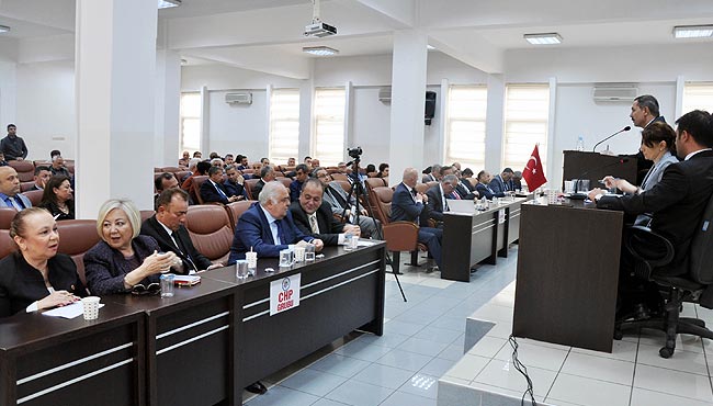 UYSAL MECLİS ÜYELERİNİ UYARDI!