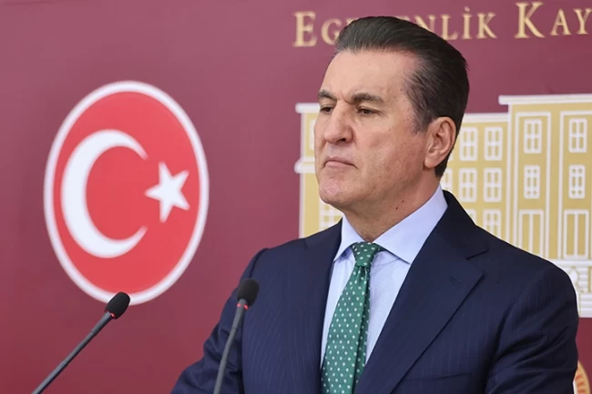 CHP'li Sarıgül: 35-40 yıllık öğretmenleri öğrencilerinden ayırmayın
