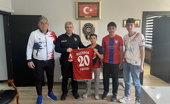 Balıspor’dan Müdür Ünlü’ye ziyaret