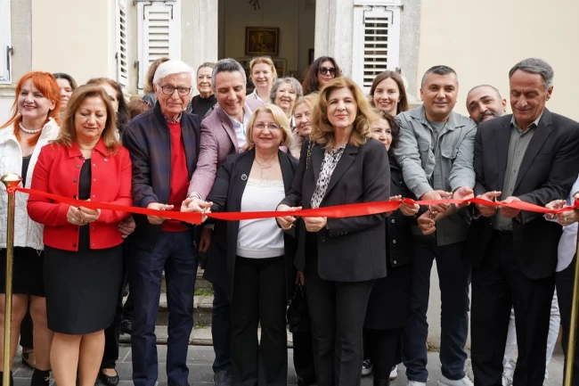 İzmir Bornova'nın renkleri sanatseverlerle buluştu