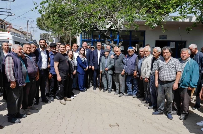 Başkan Tugay Menderes'in köylerinde üreticilerle buluştu
