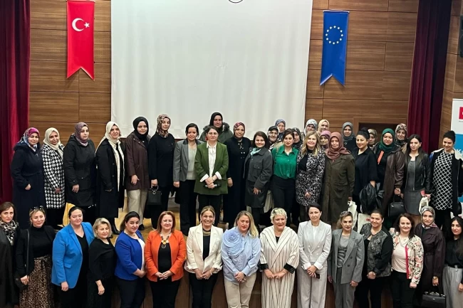 KAGİDER'den "Yerelde Kadın Gücü"ne destek