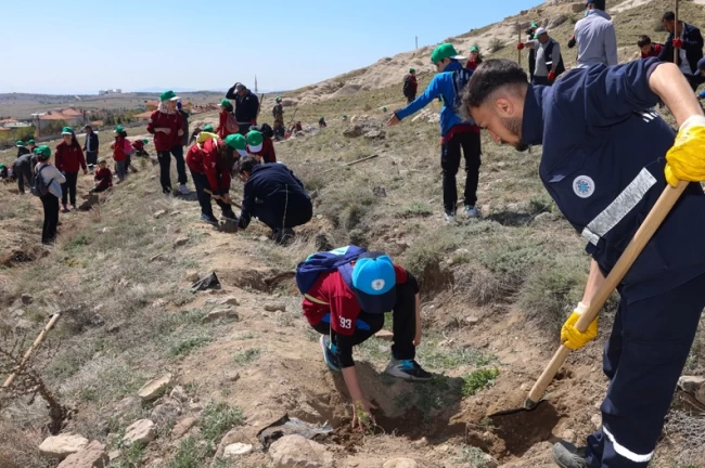 Konya Selçuklu'da yeşil doku güçlenmeye devam ediyor