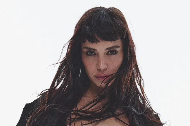 Aybüke Albere'den yepyeni bir hit: ‘Harap'