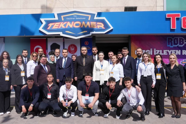 Robot yarışmasında ödüller sahiplerini buldu