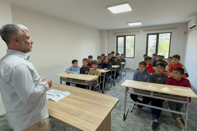 Mardin'de hafızlık öğrencilerine burs desteği