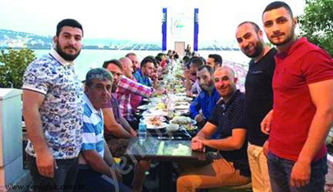 GENÇ İŞADAMLARI İFTARDA BULUŞTU..