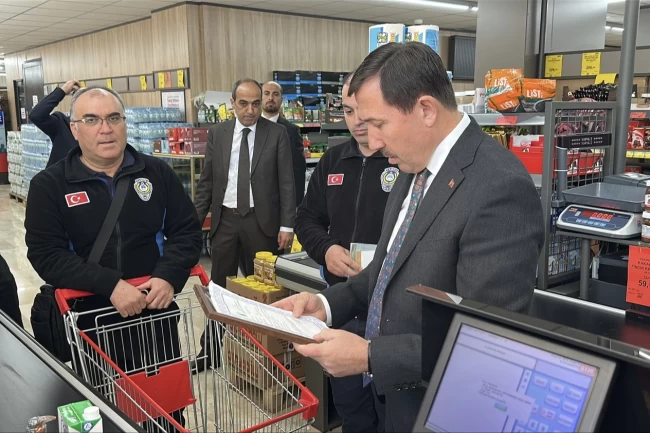 Konya Karatay'da zabıta ekipleri Başkan Kılca ile denetimde