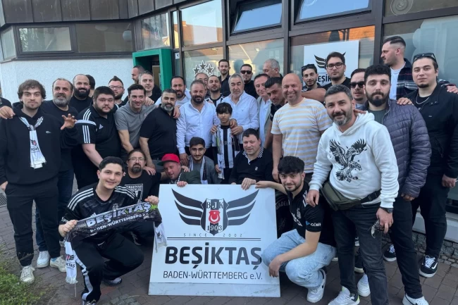 Samet Aybaba Stuttgart'ta taraftarlarla buluştu... Almanya'da Samet Aybaba fırtınası